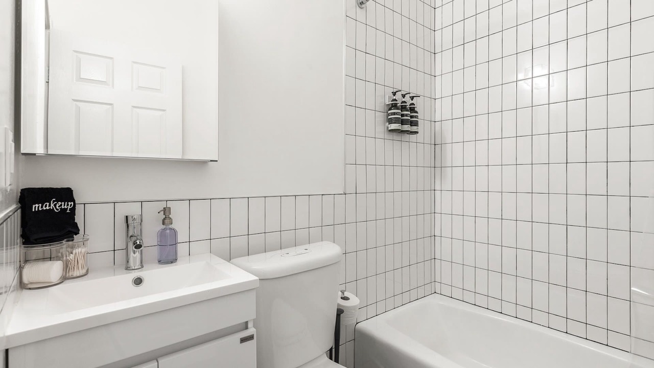 Photo of Bathroom in Lower Nob Hill