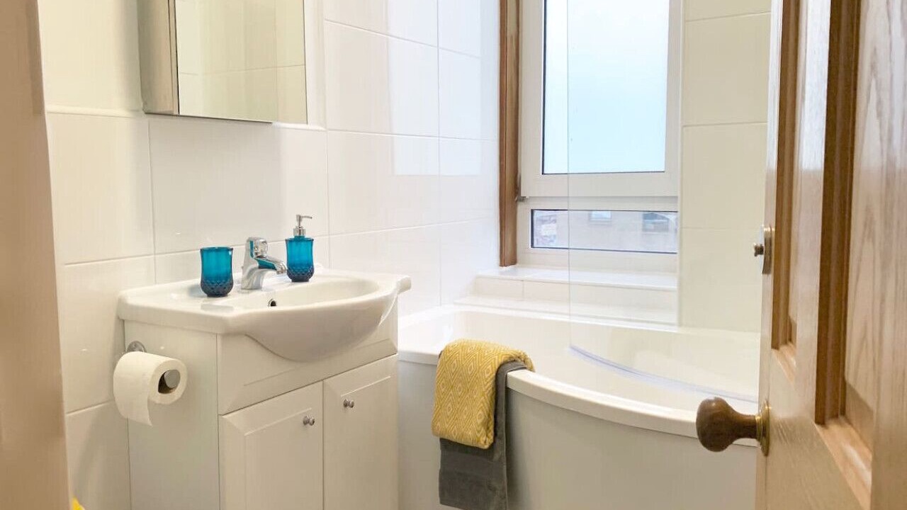 Photo of Bathroom in Glenisla