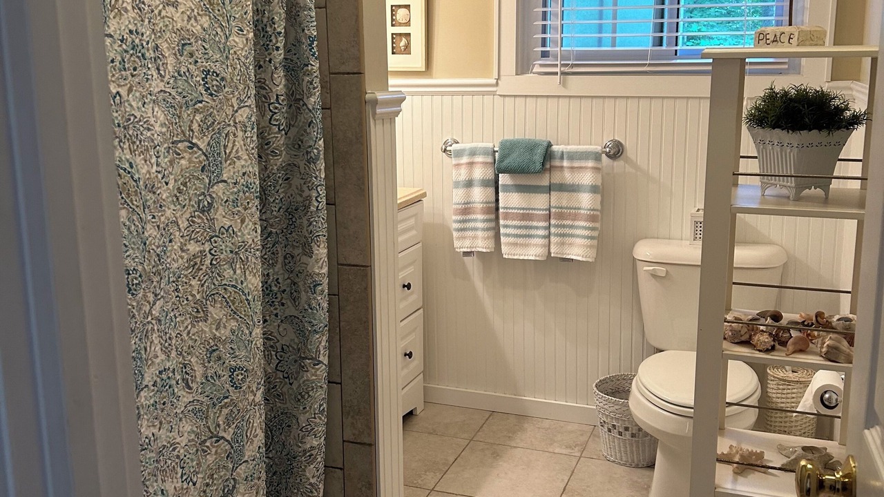 Photo of Bathroom in Peconic