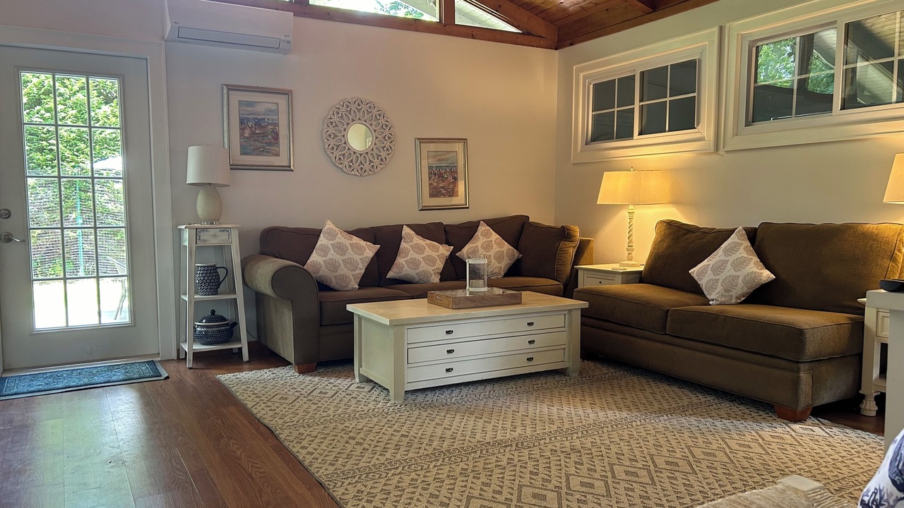 Photo of Livingroom in Peconic