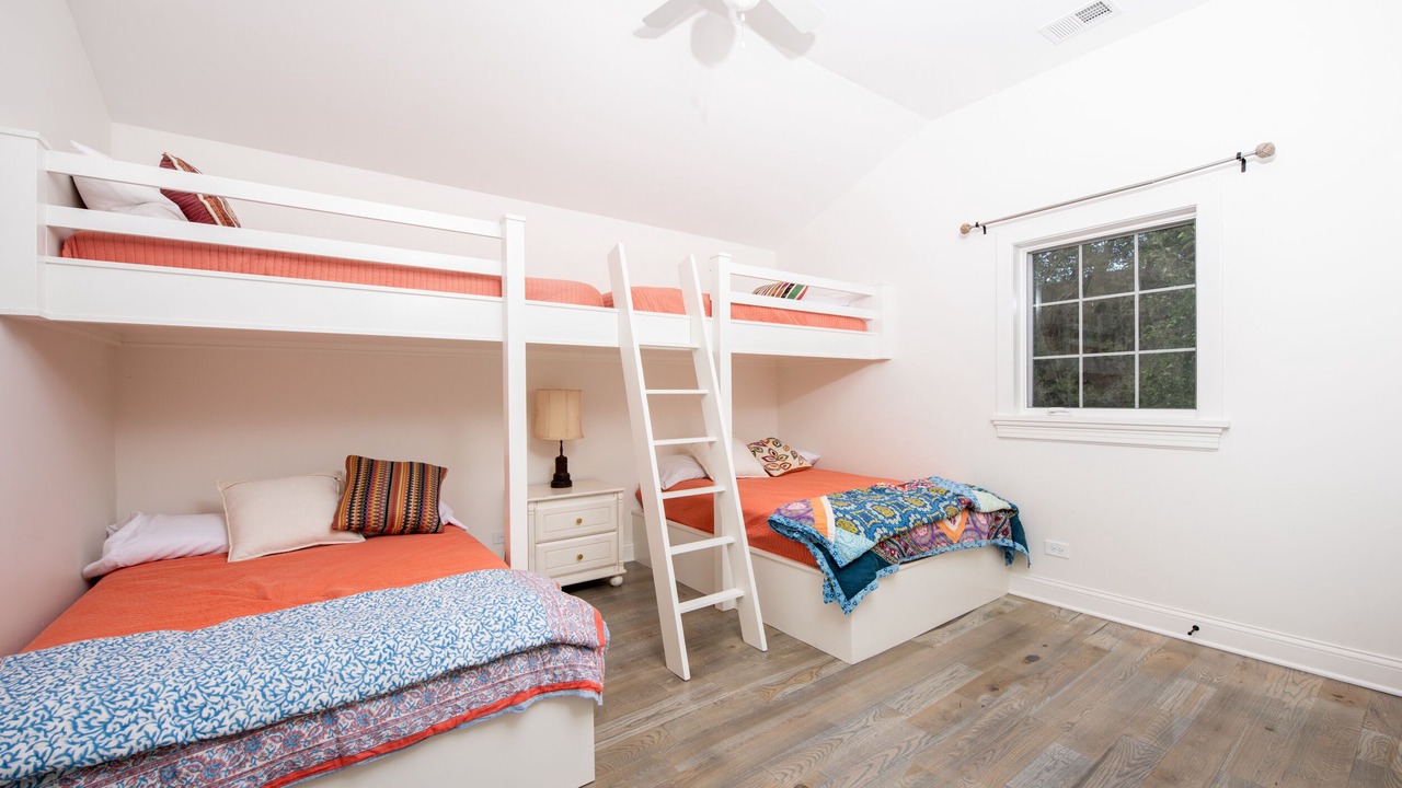 Photo of Bedroom in Miller Beach