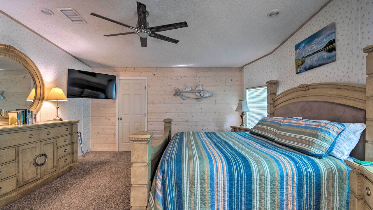 Photo of Bedroom in Homosassa