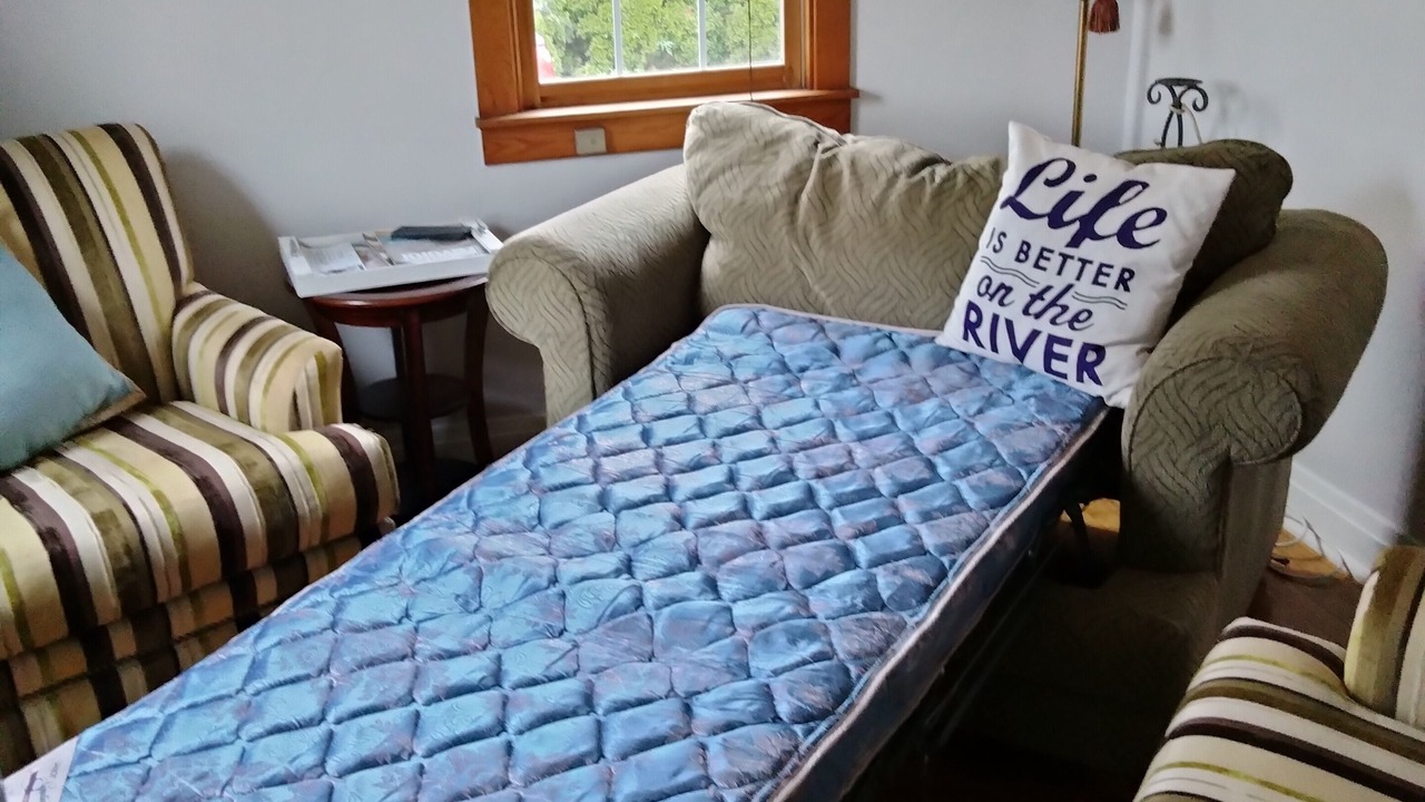 Photo of Livingroom in South Elgin