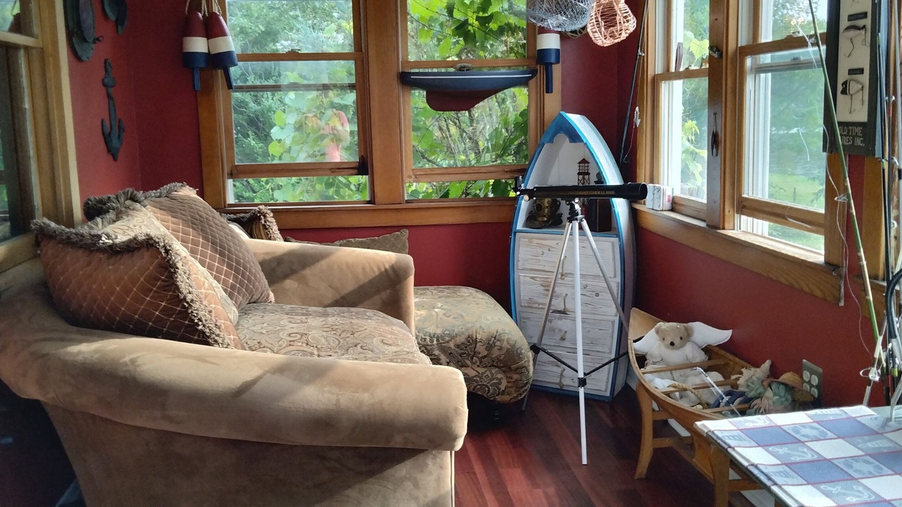 Photo of Livingroom in South Elgin