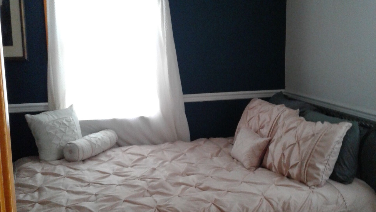 Photo of Bedroom in South Elgin