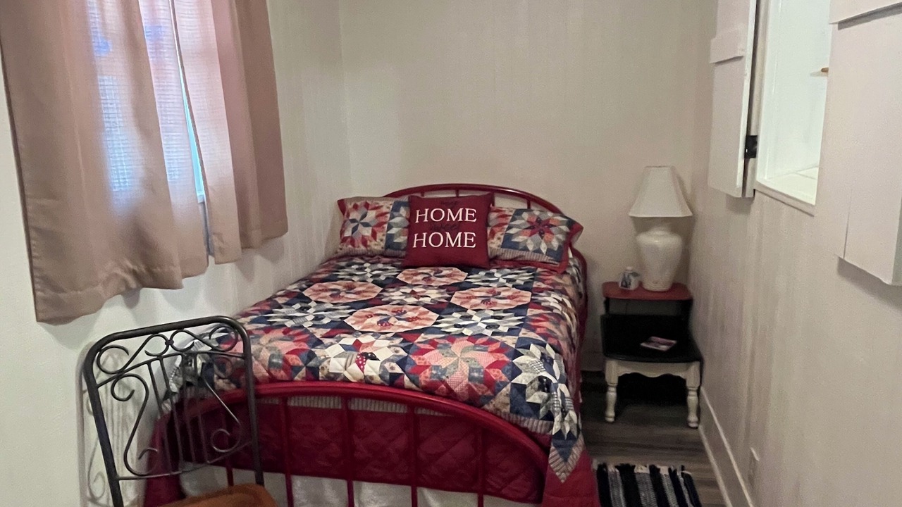 Photo of Bedroom in Brackettville