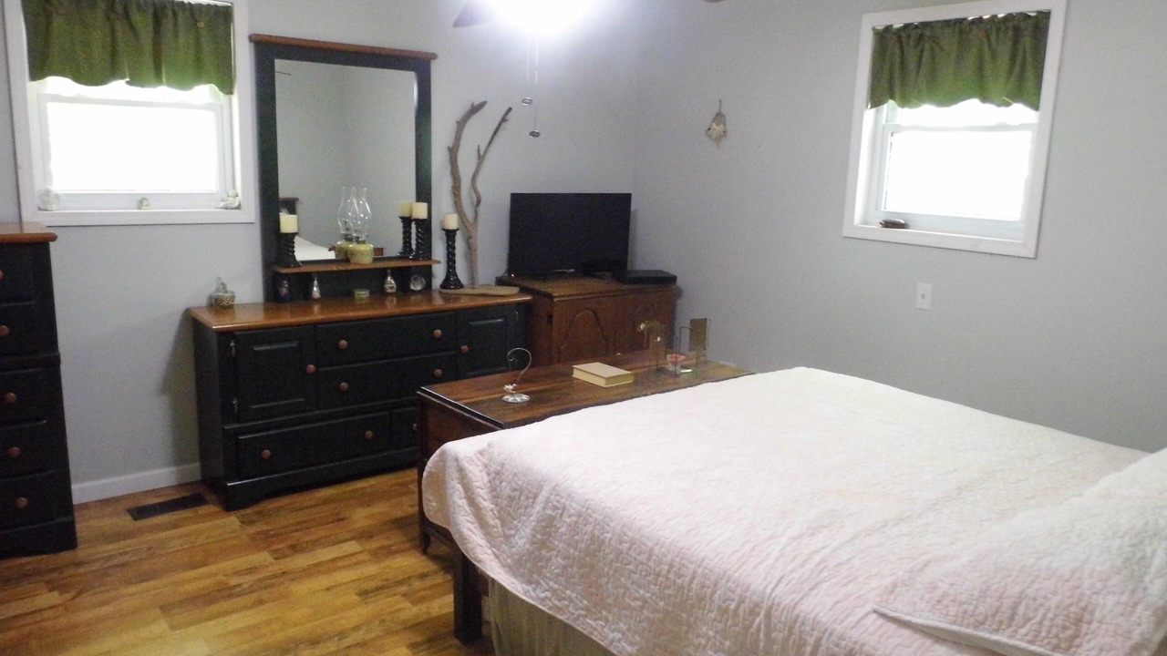 Photo of Bedroom in Buchanan