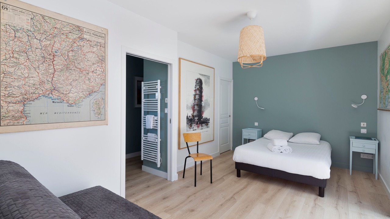 Photo of Bedroom in Saint-Lunaire