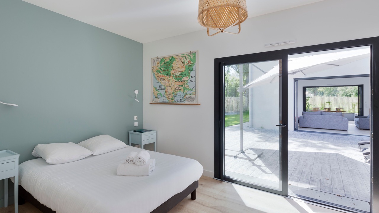 Photo of Bedroom in Saint-Lunaire