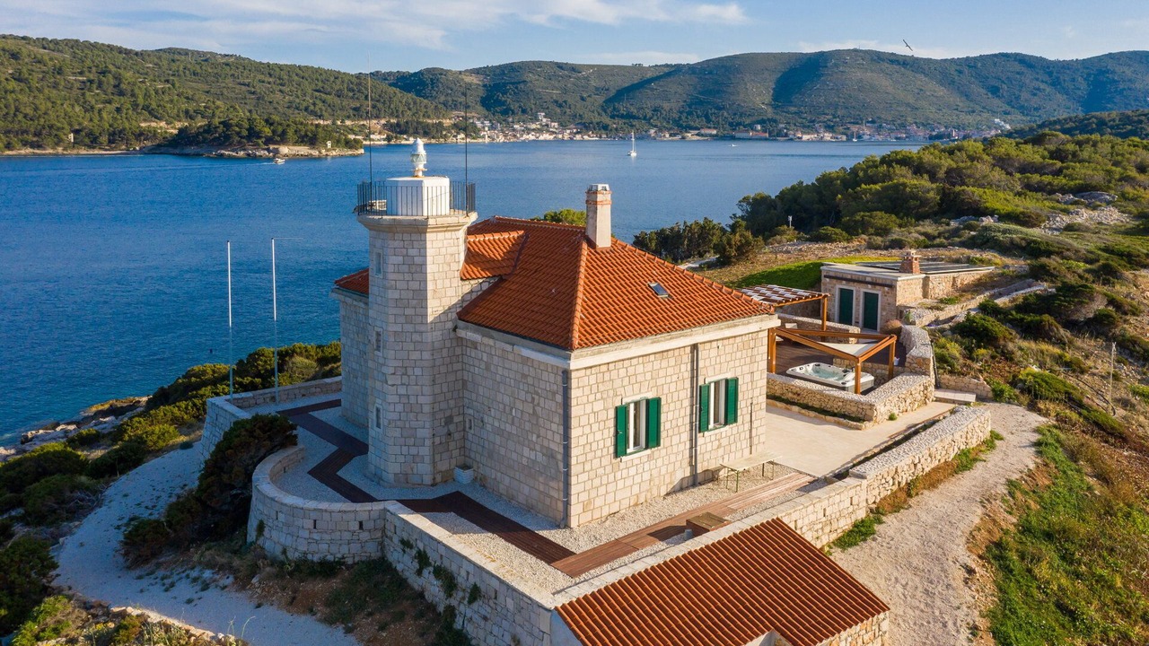 Photo of Outdoor in Cove Rogacic