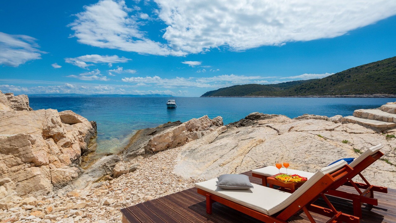 Photo of Outdoor in Cove Rogacic