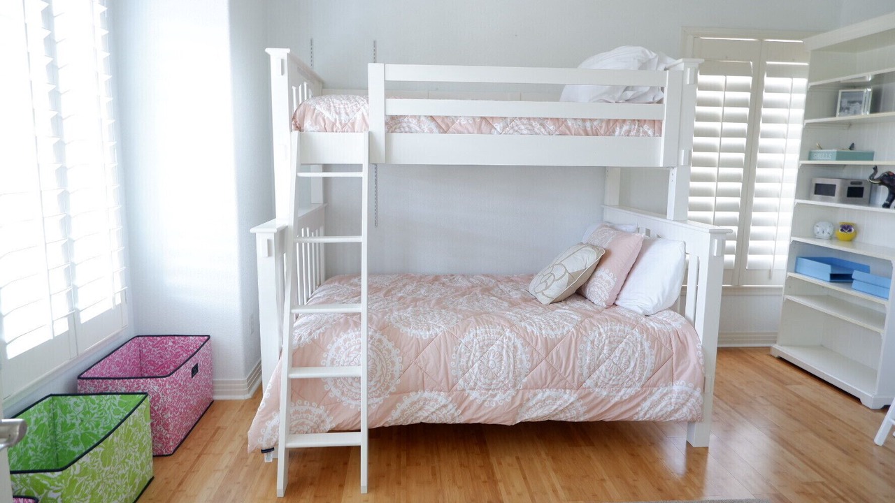 Photo of Bedroom in Cape Charles