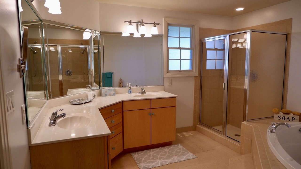 Photo of Bathroom in Cape Charles