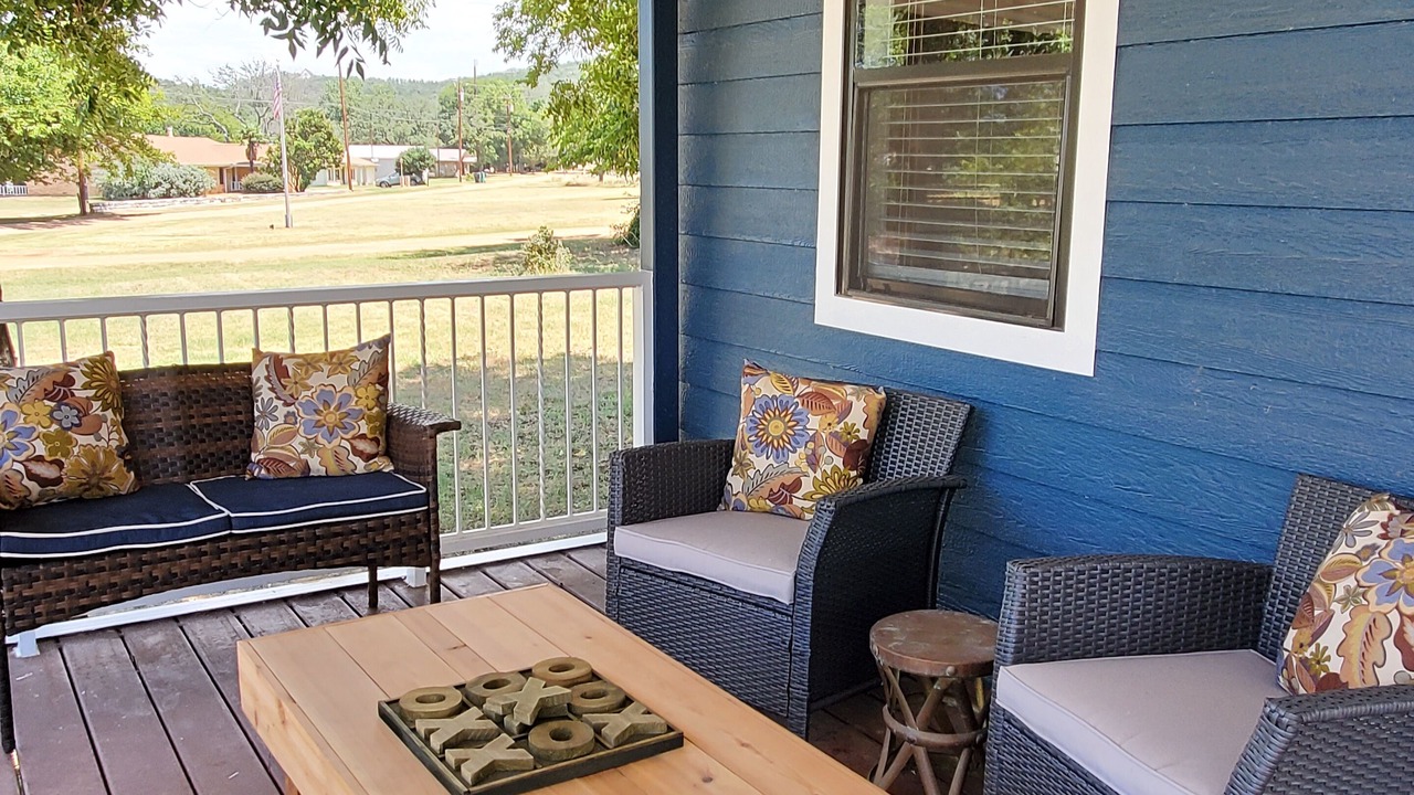 Photo of Patio Balcony in Silver Creek Village