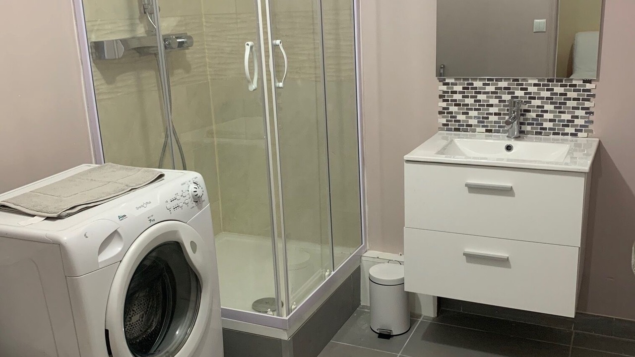 Photo of Bathroom in Les Stades