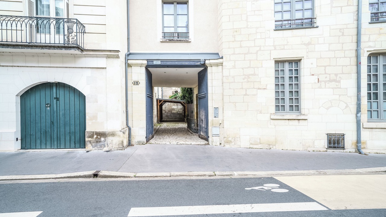 Photo of Outdoor in Tours City Centre