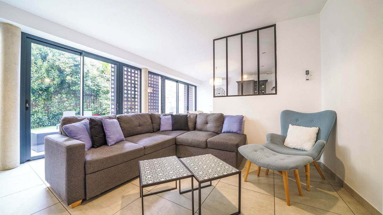 Photo of Livingroom in Tours City Centre