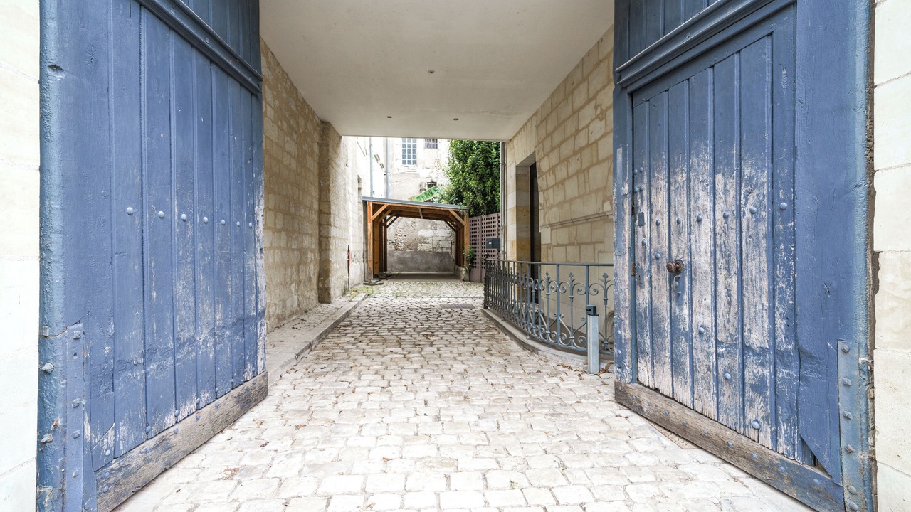 Photo of Outdoor in Tours City Centre