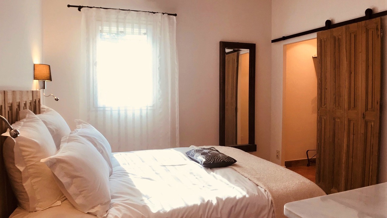Photo of Bedroom in Lourmarin