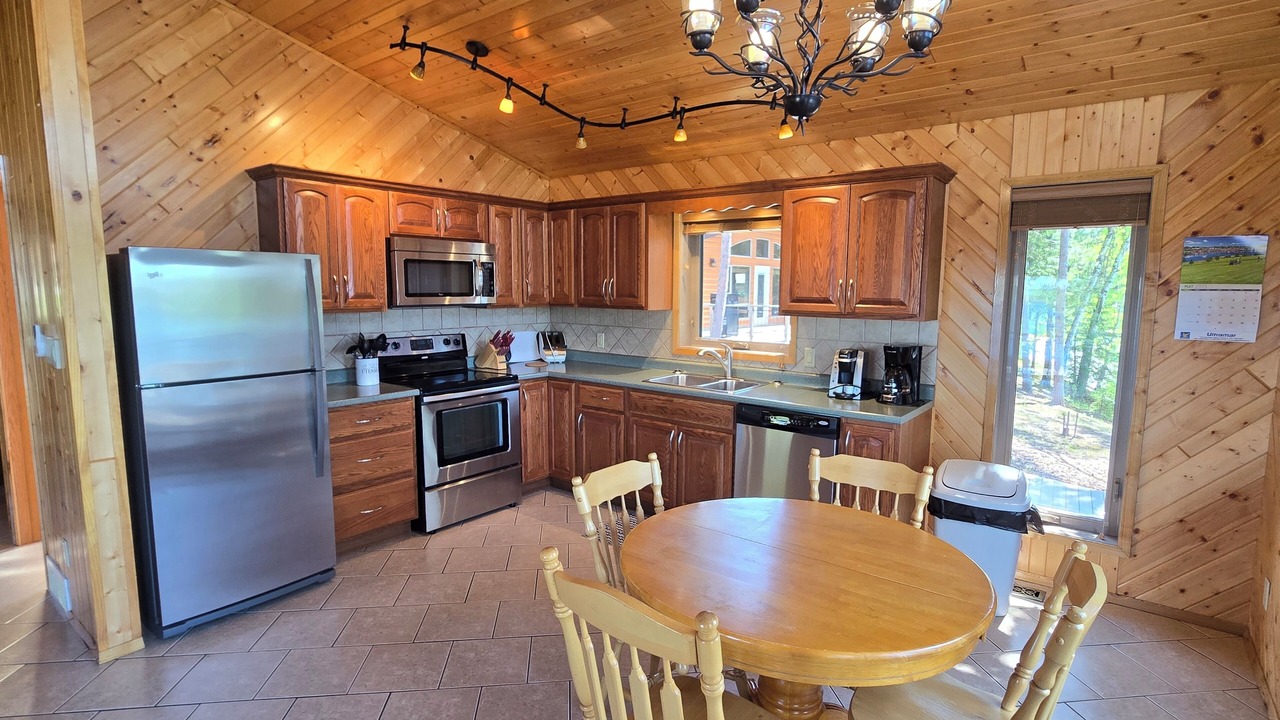 Photo of Kitchen in Sioux Narrows Nestor Falls