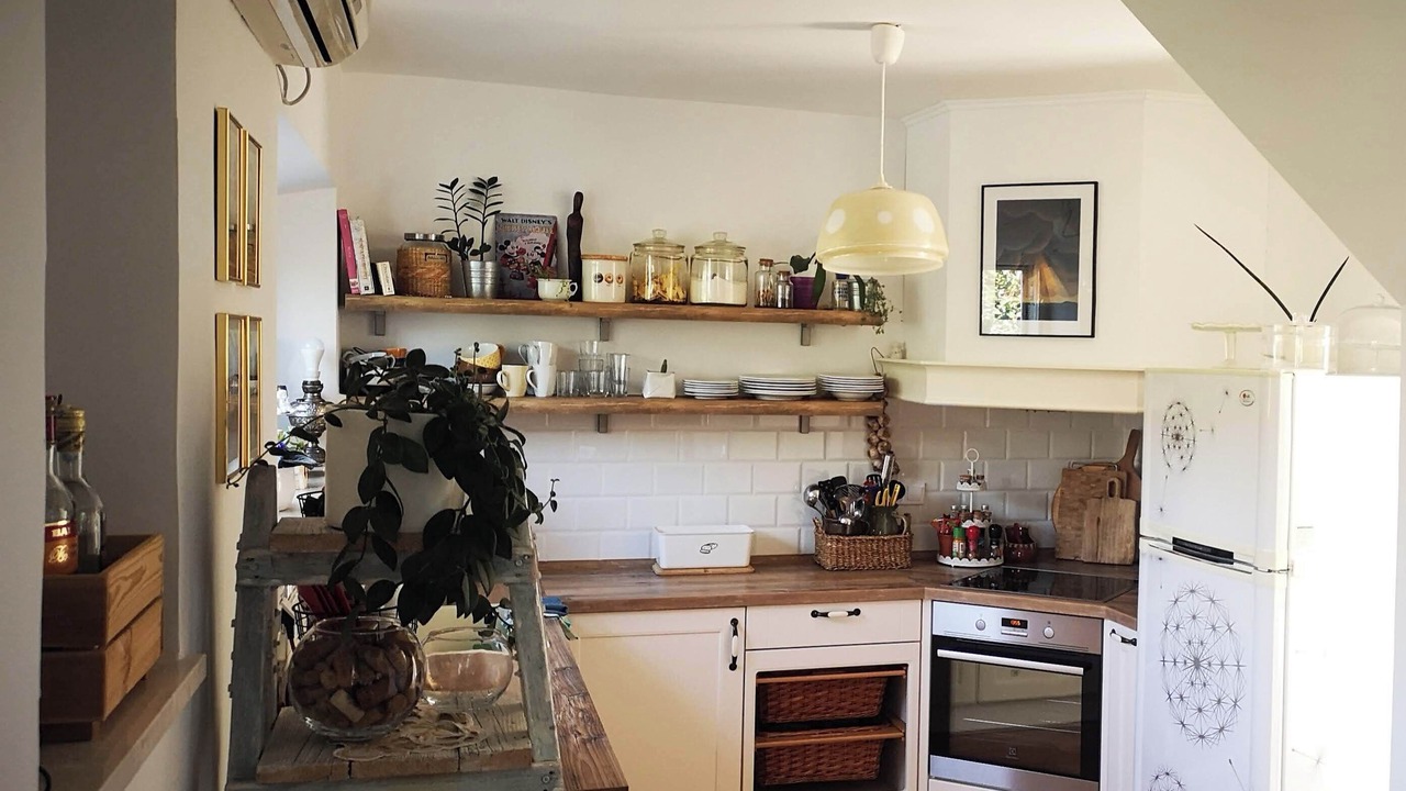 Photo of Kitchen in Cove Tri Zala (Zrnovo)