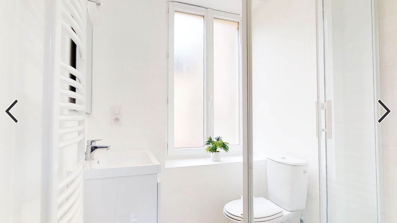 Photo of Bathroom in Fontainebleau