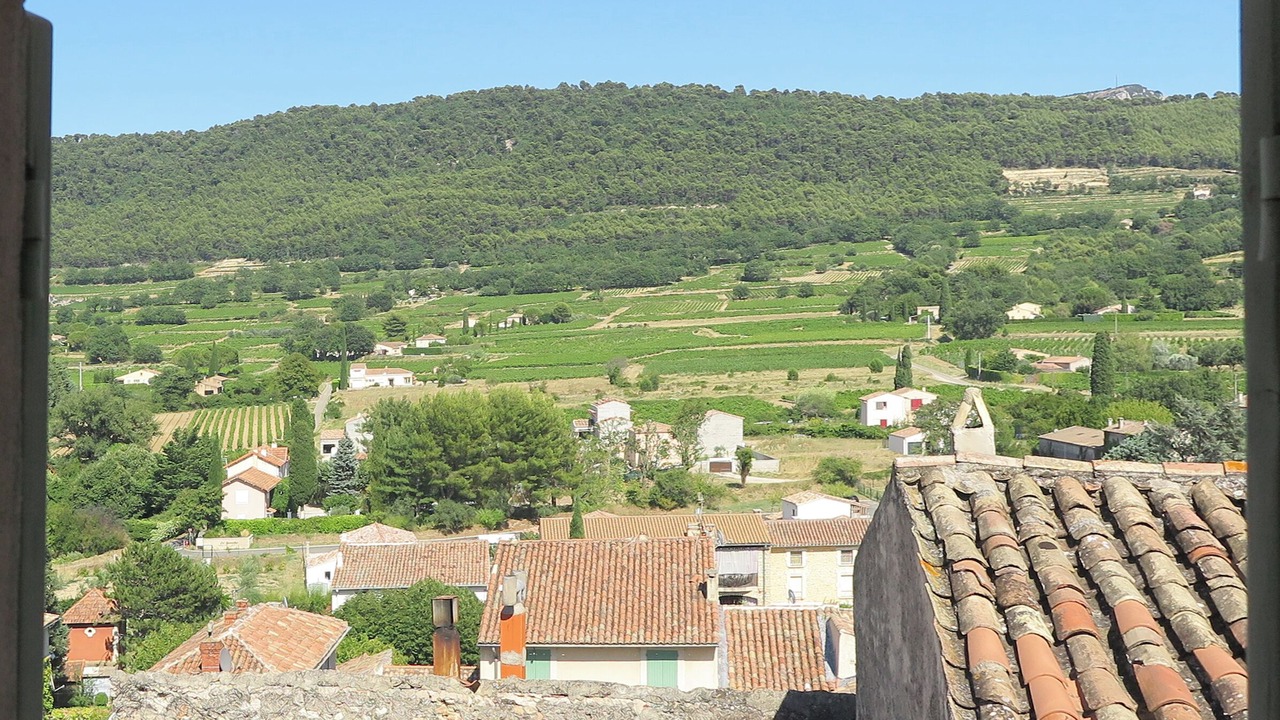 Photo of Others in Sablet