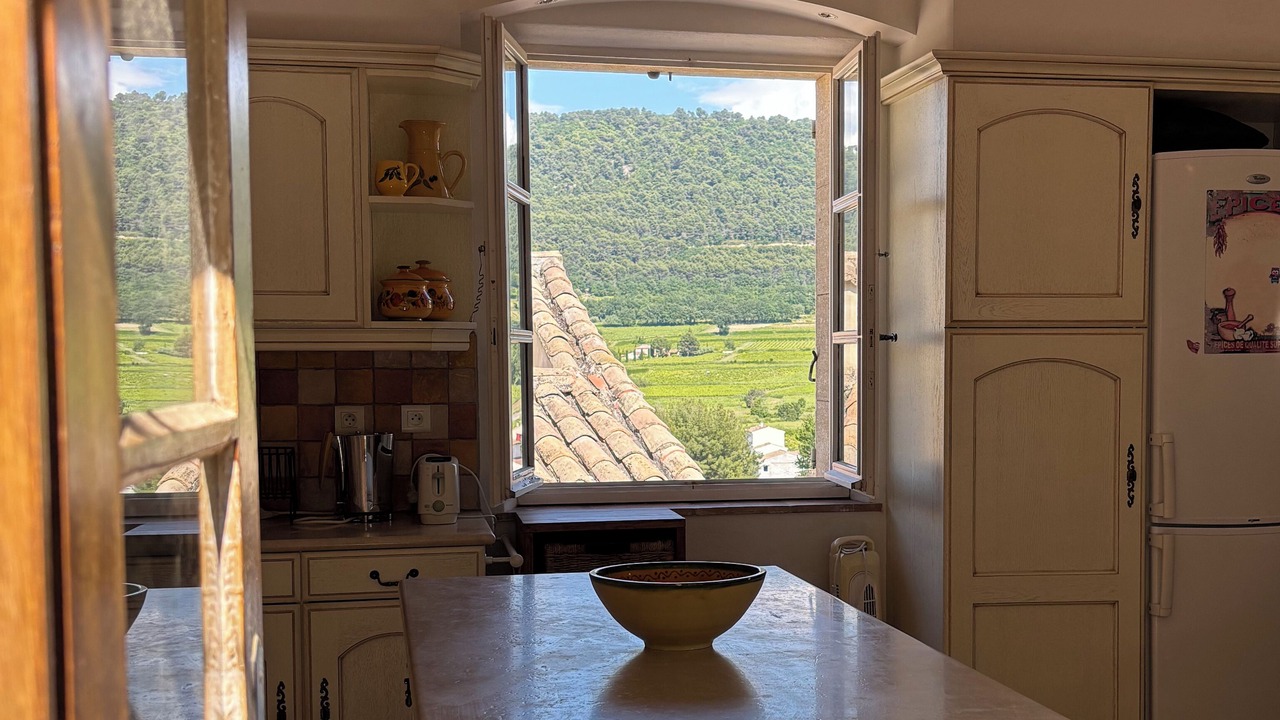 Photo of Kitchen in Sablet
