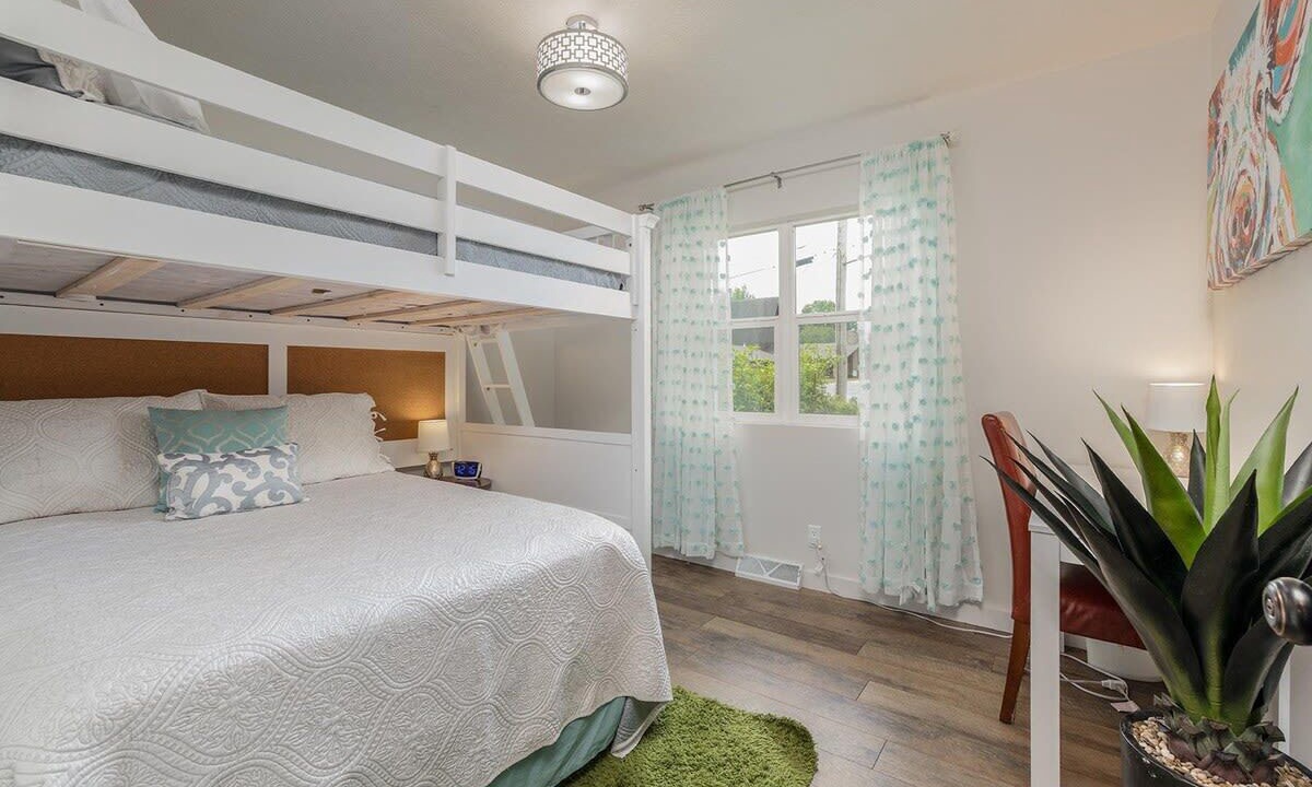 Photo of Others in Springfield