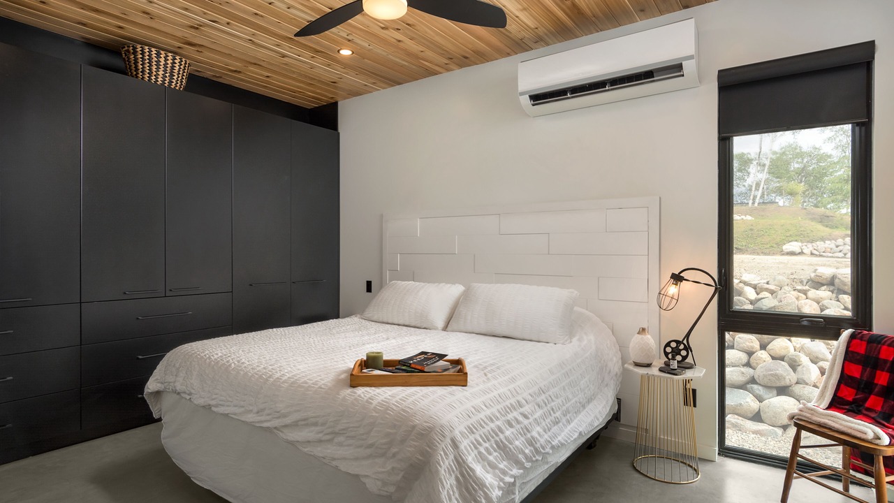 Photo of Bedroom in Wasagaming
