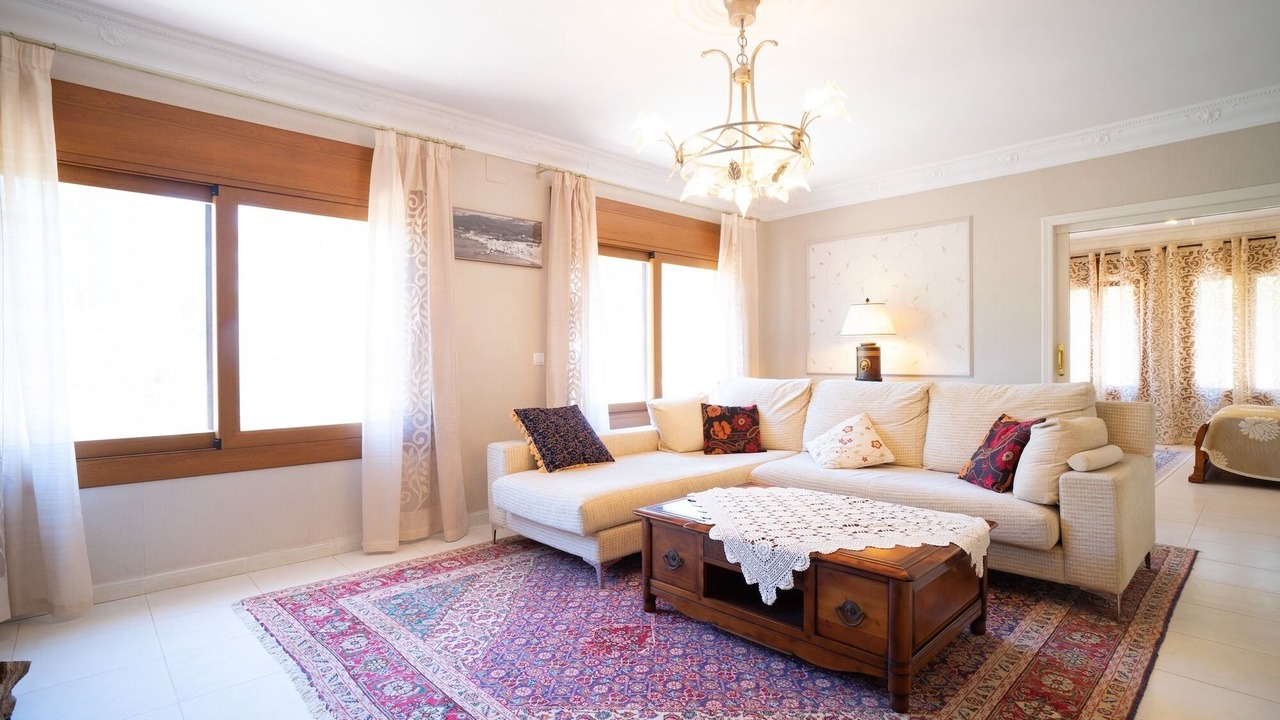 Photo of Livingroom in Benimeit