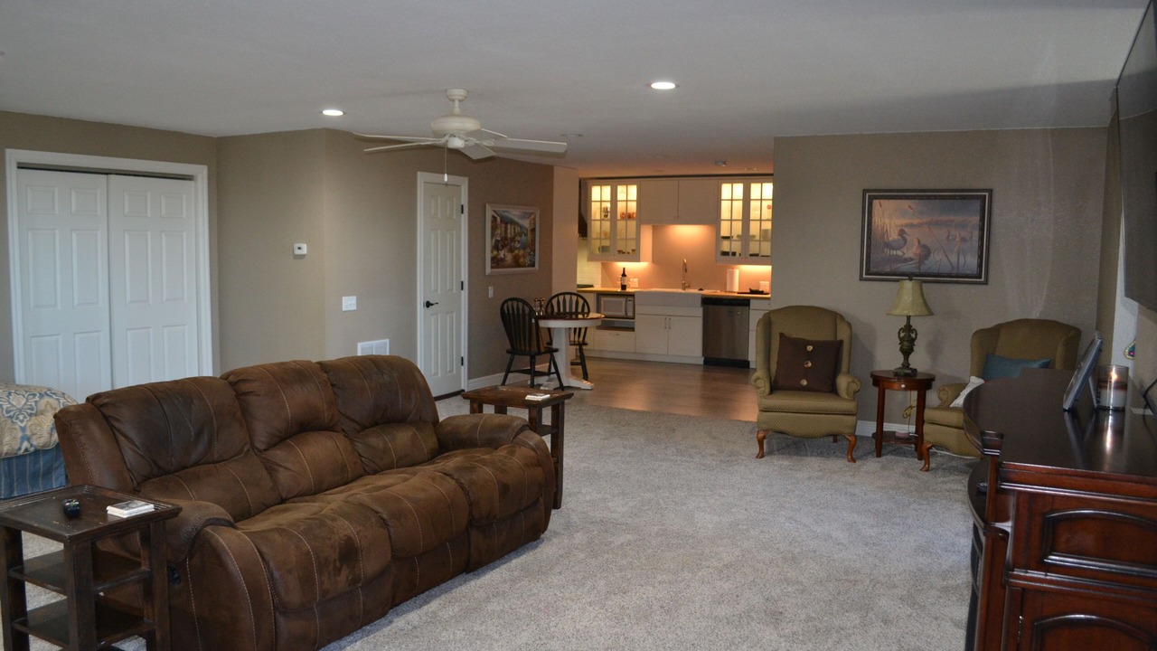 Photo of Livingroom in Centerville