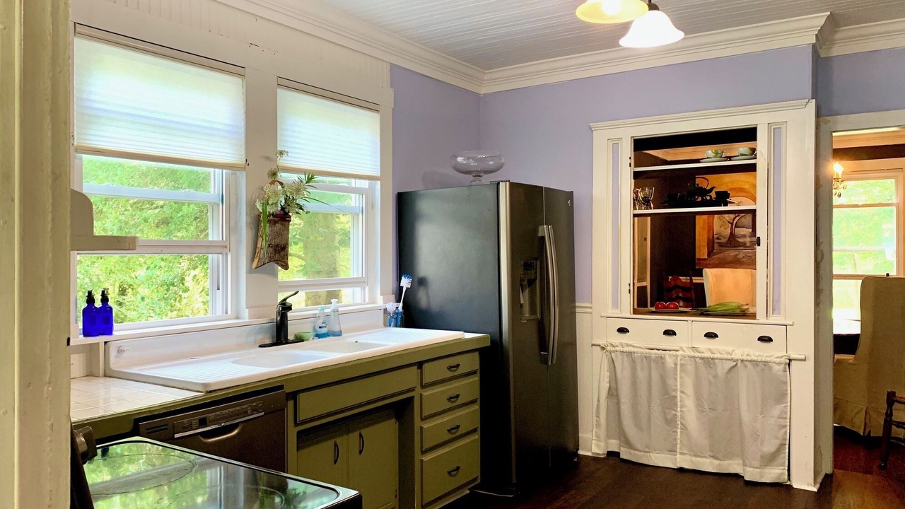 Photo of Kitchen in Winchester