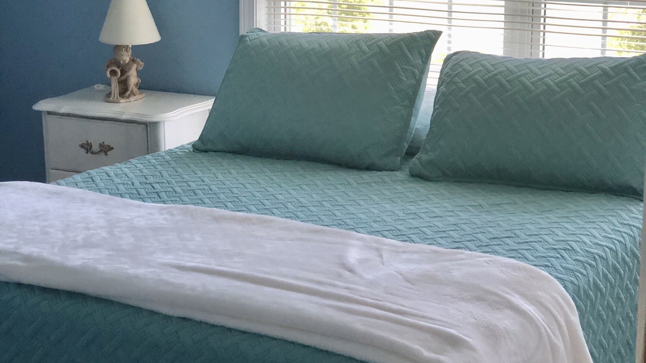 Photo of Bedroom in Warrensburg