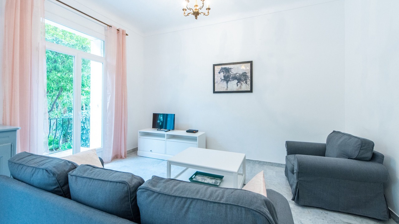 Photo of Livingroom in Liberation