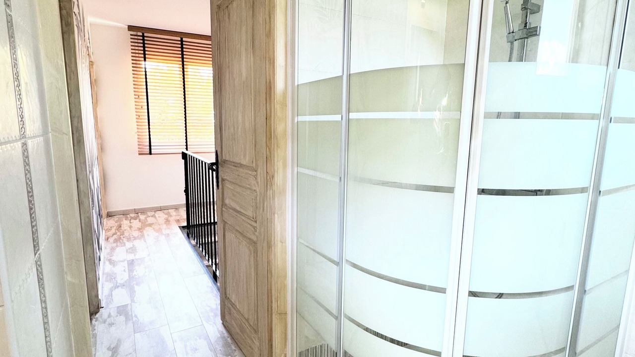 Photo of Bathroom in Ghisonaccia