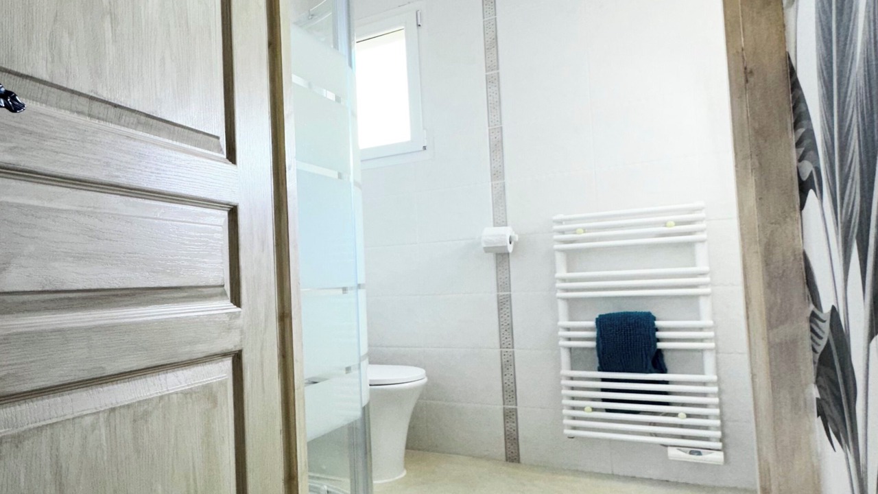 Photo of Bathroom in Ghisonaccia