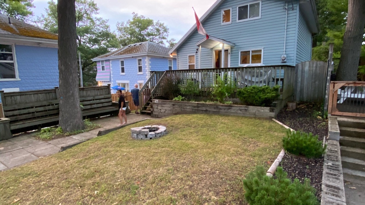 Photo of Others in Grand Bend