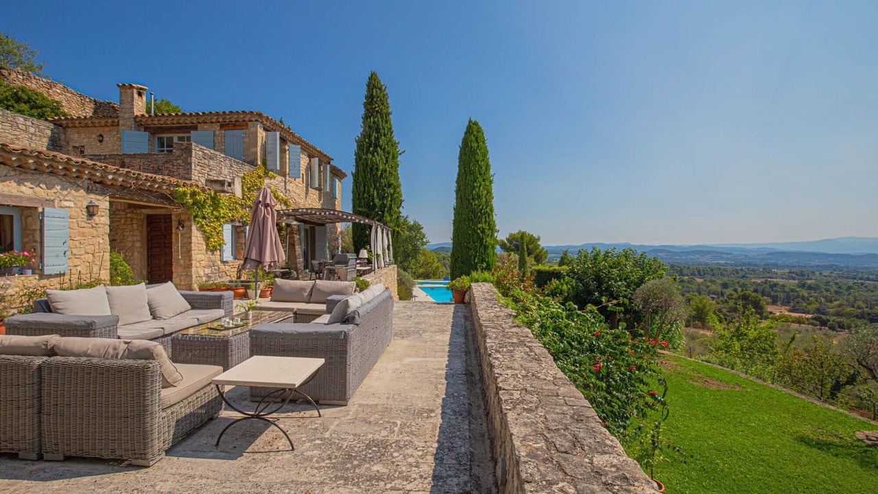 Photo of Others in Cucuron