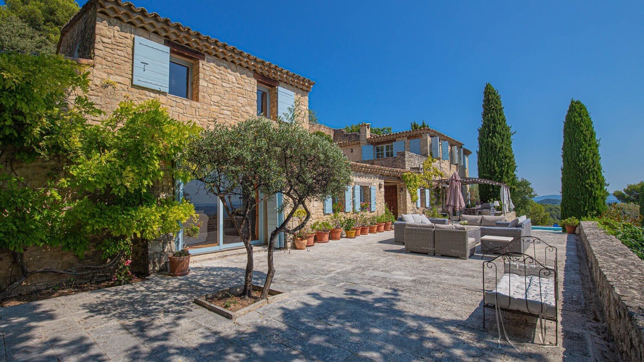 Photo of Others in Cucuron