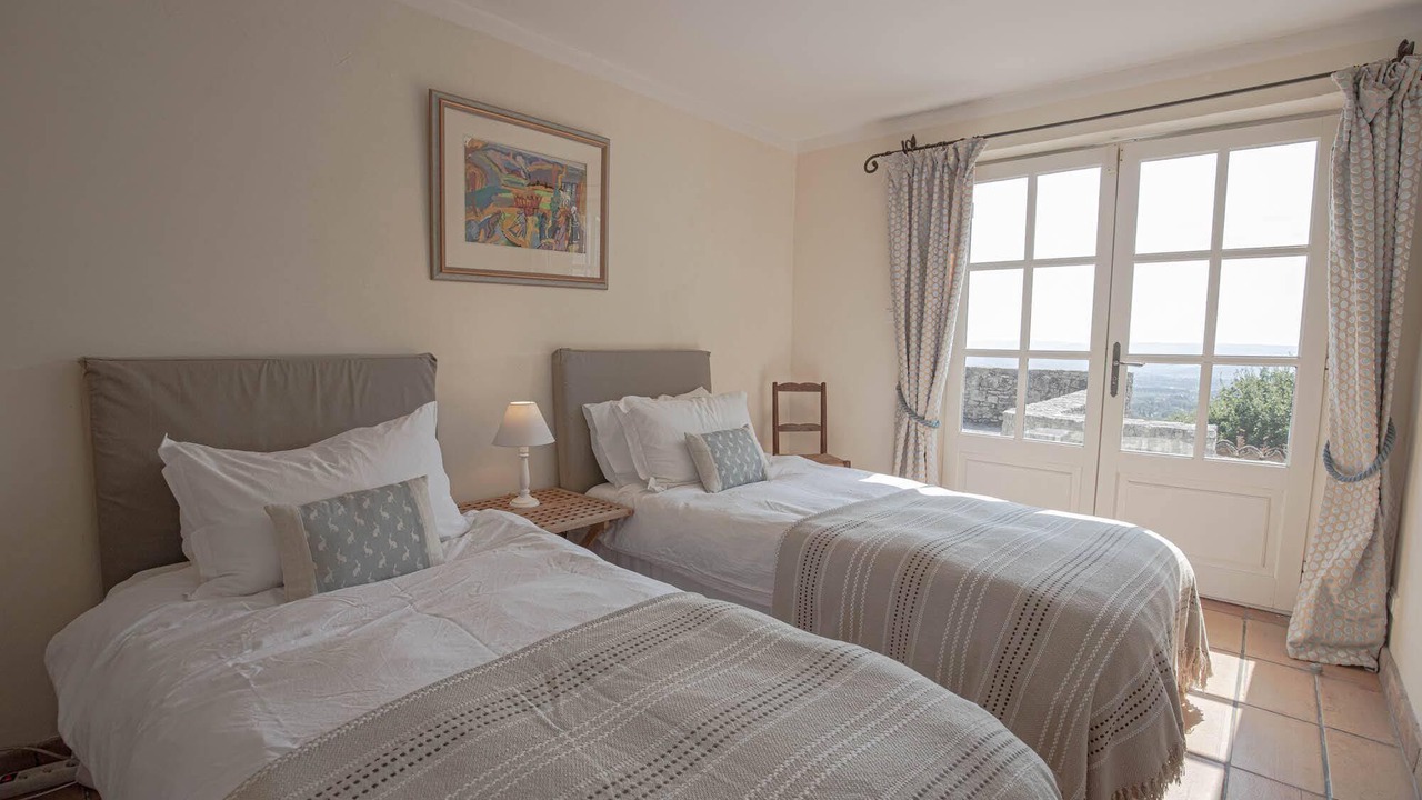 Photo of Others in Cucuron