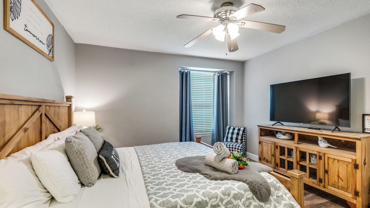 Photo of Bedroom in Grand Prairie
