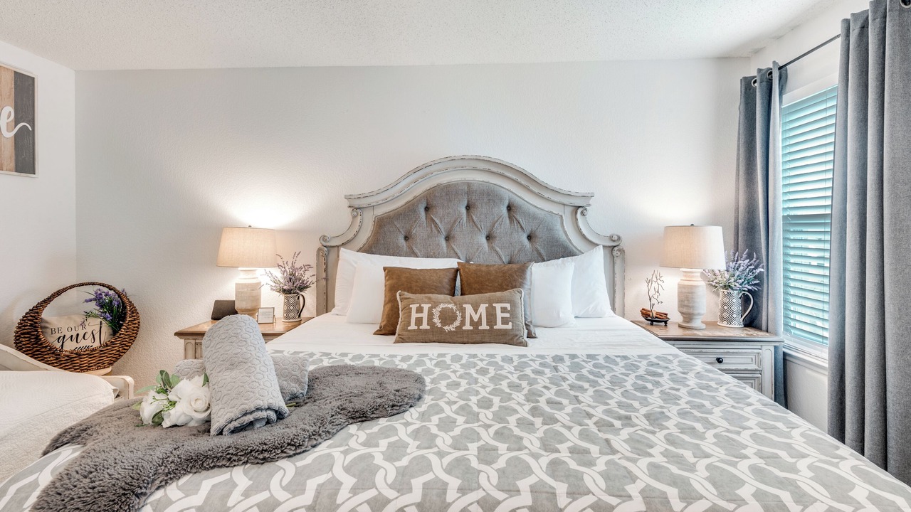 Photo of Bedroom in Grand Prairie