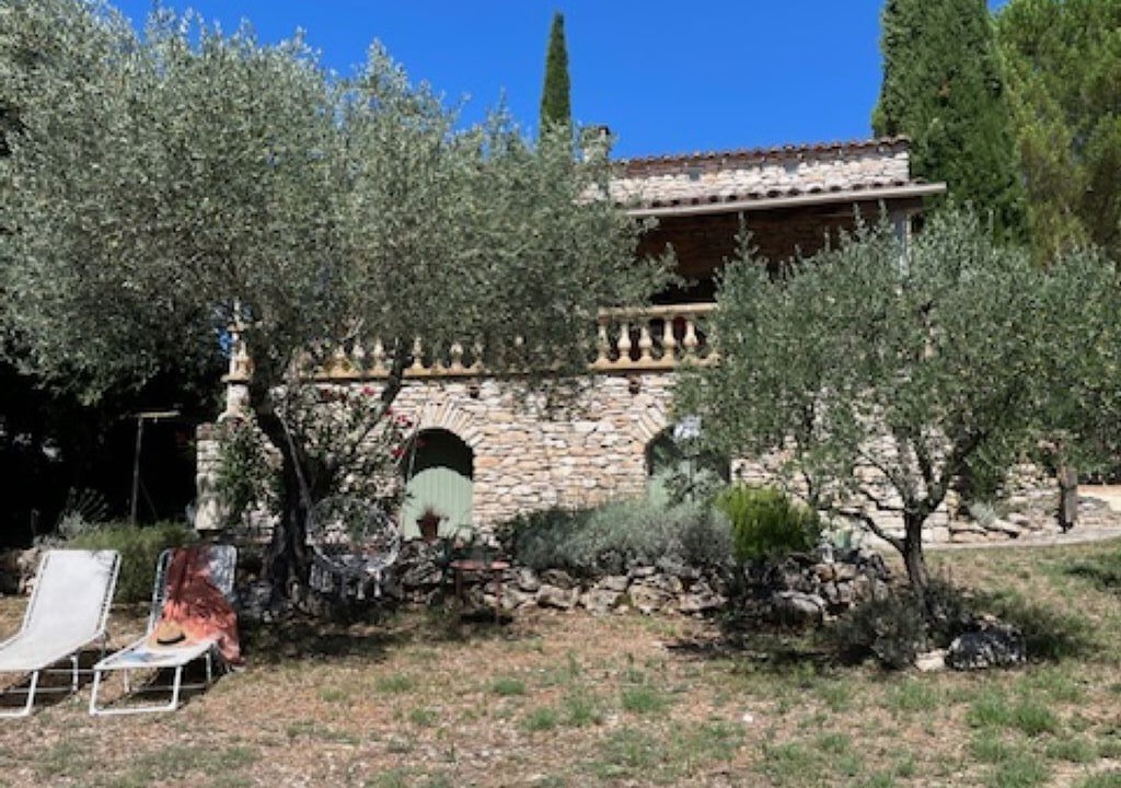 Photo of Outdoor in Saint-Andre-de-Roquepertuis