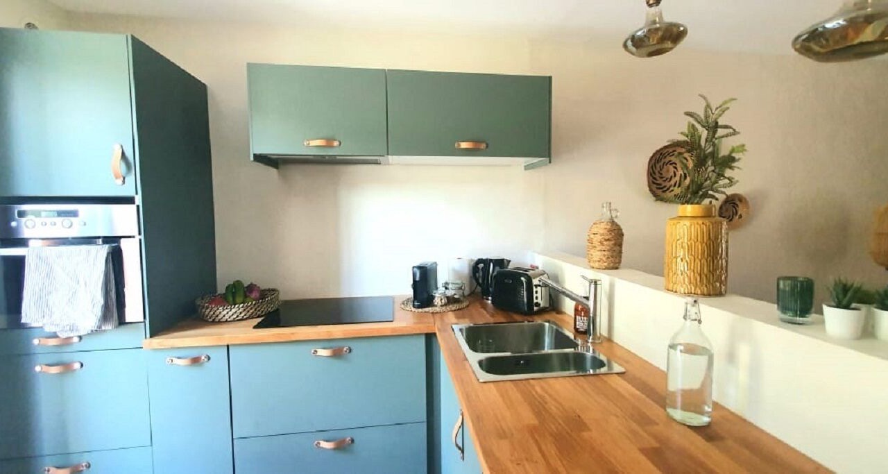 Photo of Kitchen in Saint-Andre-de-Roquepertuis