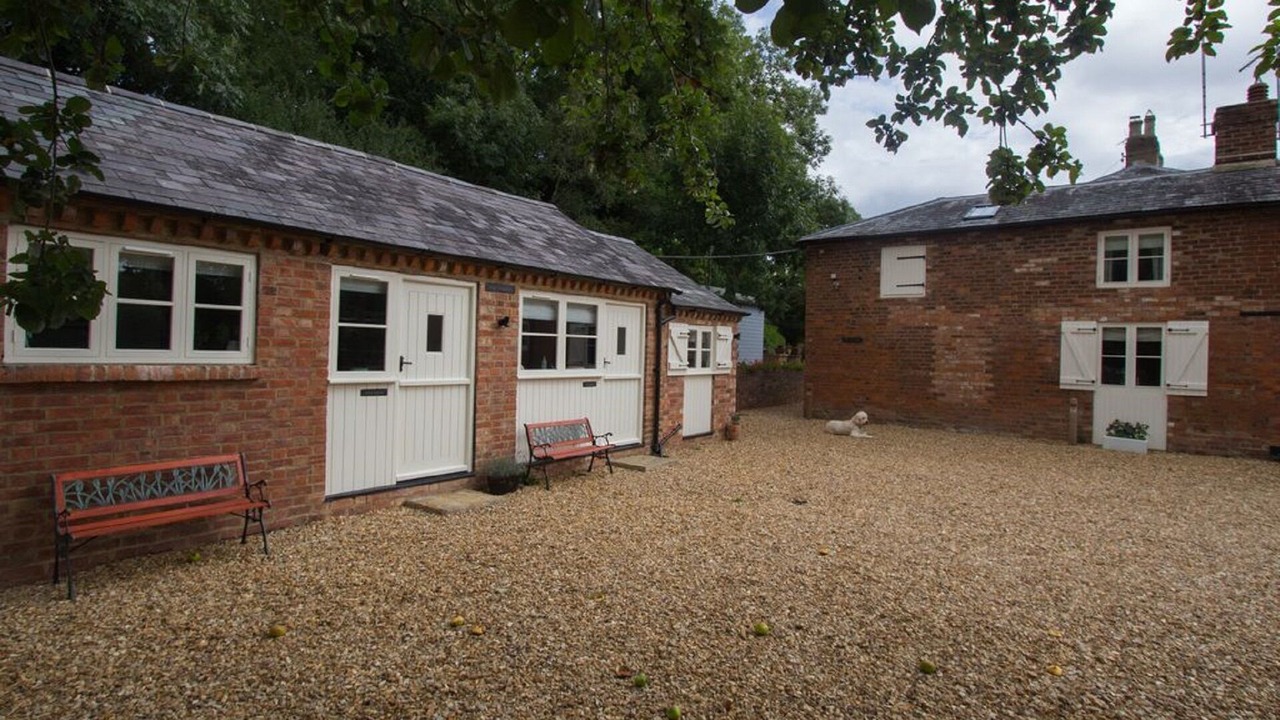 Photo of Outdoor in Blisworth