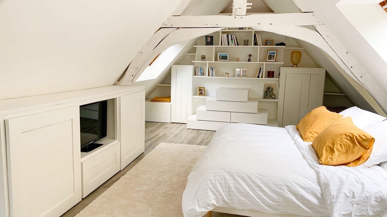 Photo of Bedroom in Marolles-les-Braults