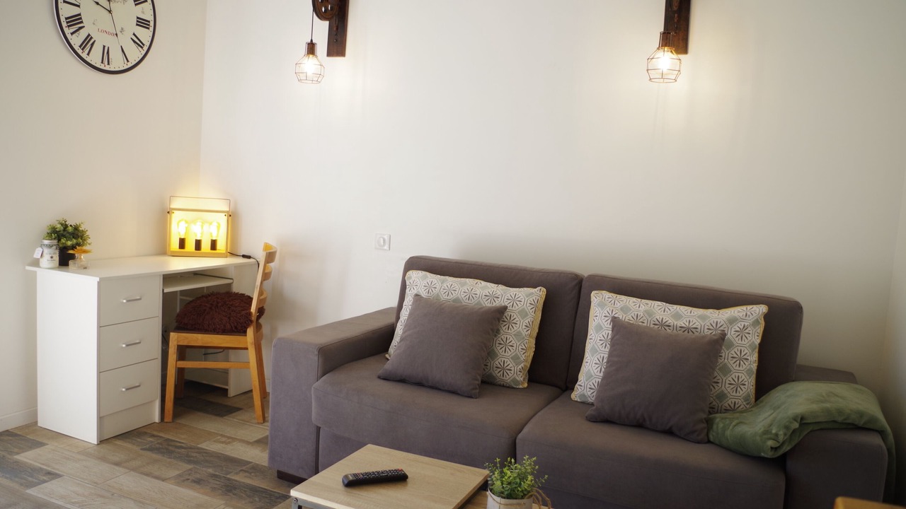 Photo of Bedroom in Suze-la-Rousse