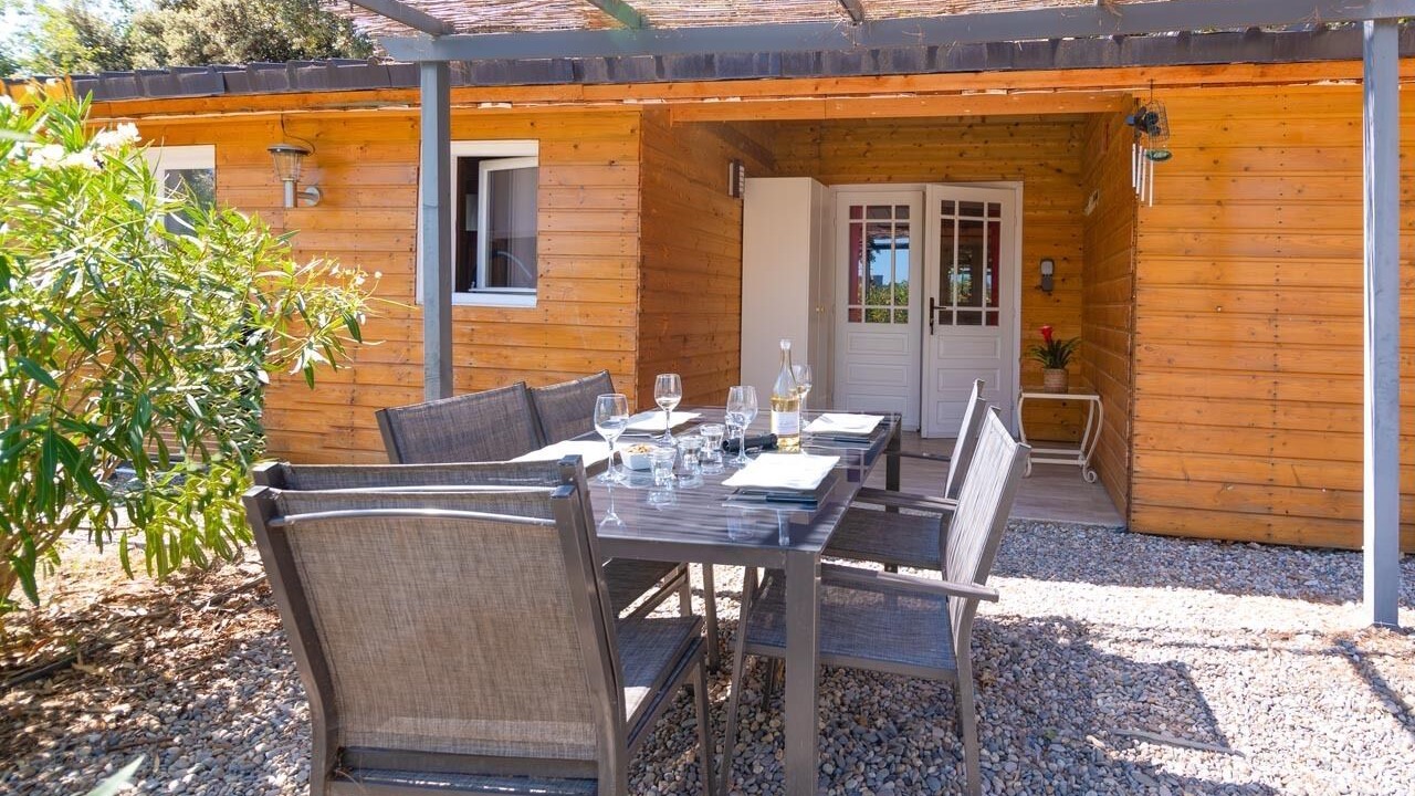 Photo of Outdoor in Suze-la-Rousse