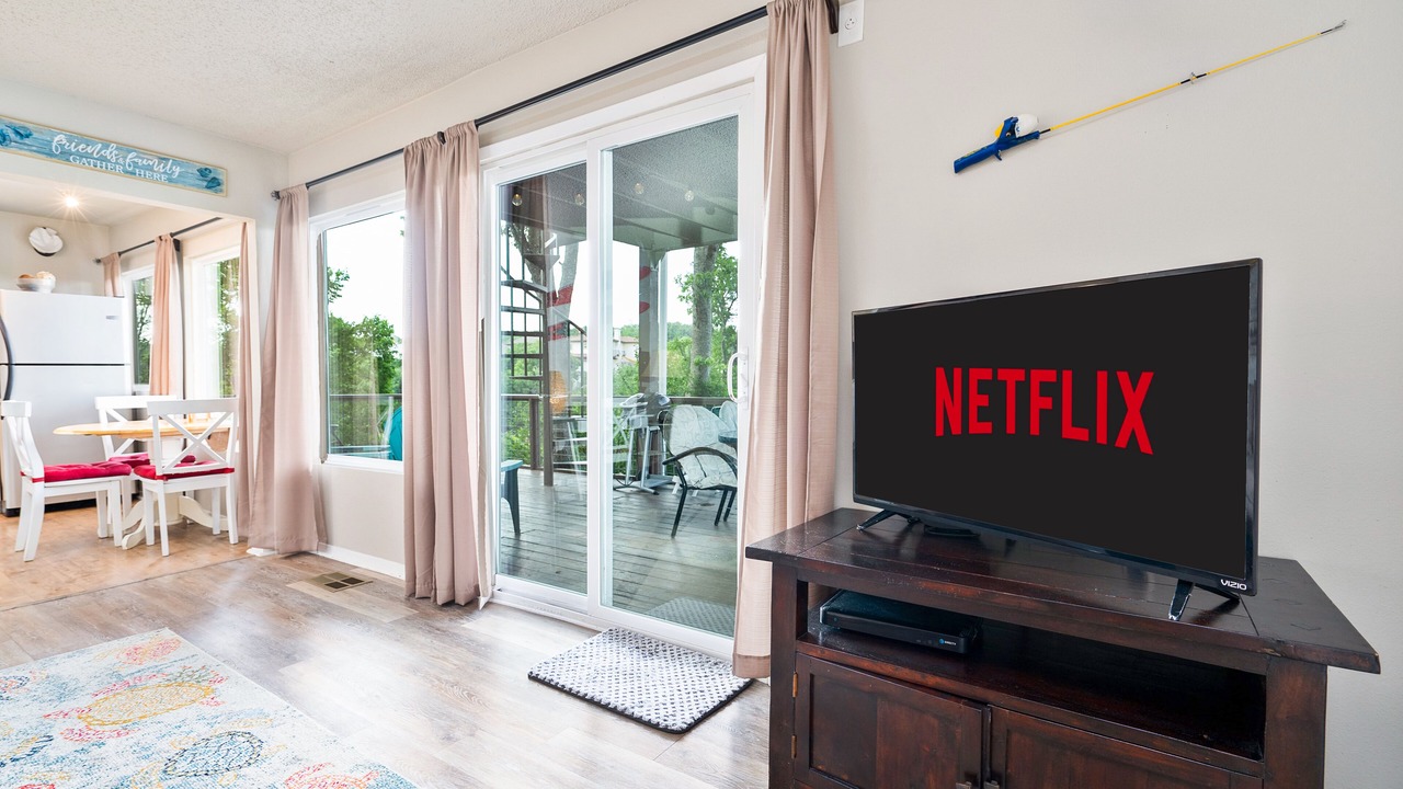 Photo of Bedroom in Point Venture